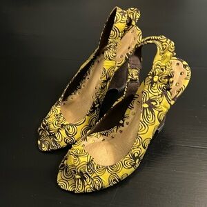 Seychelles Womens Yellow Brown Floral Swirl Peep Toe Slingback Wedge Heels 7